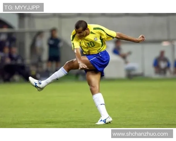 足球明星25米远射精彩瞬间回顾与技术解析